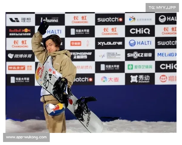 苏翊鸣背靠背夺冠谈竞技魅力，压力下反超木村葵来展大将风范