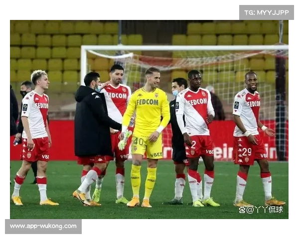 洛里昂8场不败客场挑战摩纳哥，防守韧性冲击残阵